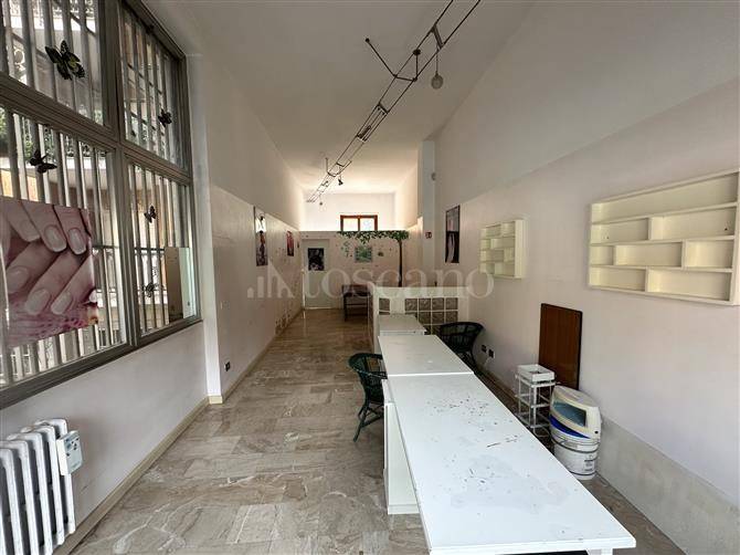 negozio in vendita a Milano