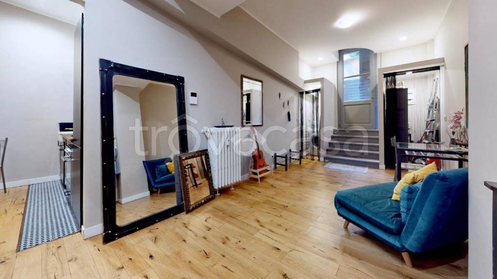 appartamento in vendita a Milano in zona Città Studi