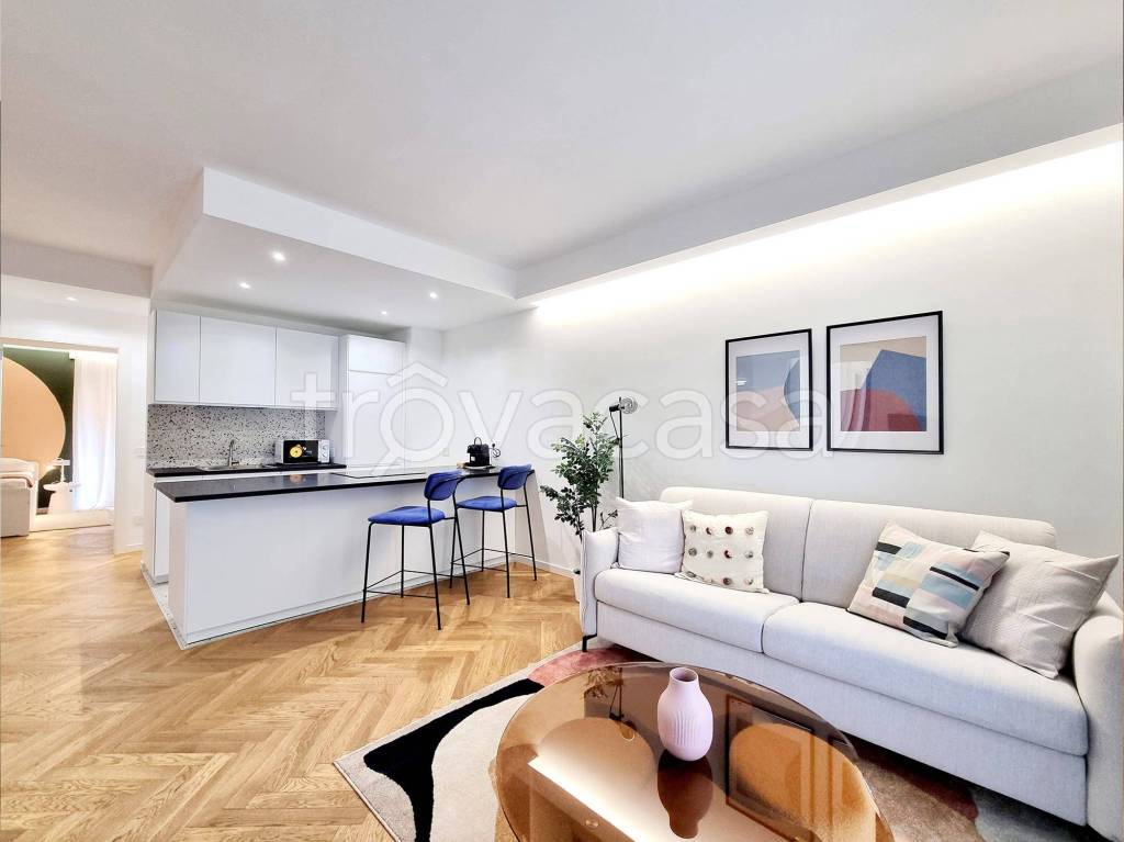 appartamento in vendita a Milano in zona Loreto