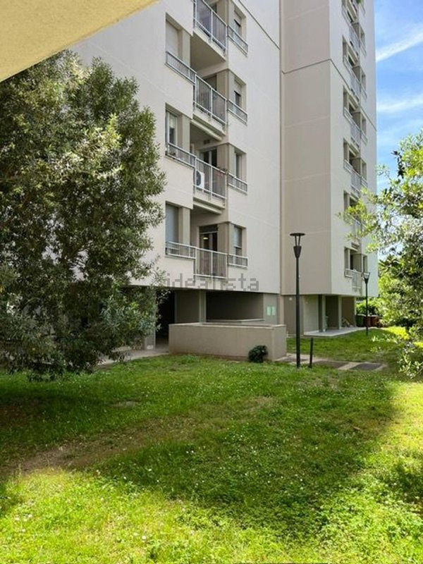 appartamento in vendita a Milano in zona Niguarda