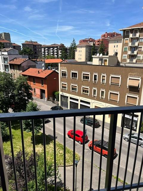 appartamento in vendita a Milano in zona Niguarda