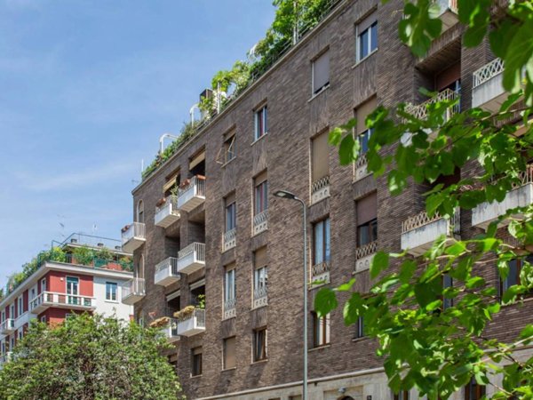 appartamento in vendita a Milano in zona Centro Direzionale