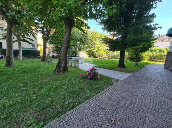 appartamento in vendita a Milano in zona Niguarda