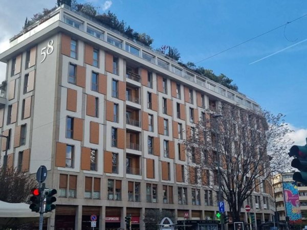 appartamento in vendita a Milano in zona Porta Garibaldi