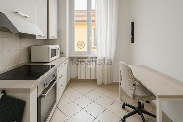 appartamento in vendita a Milano in zona Loreto