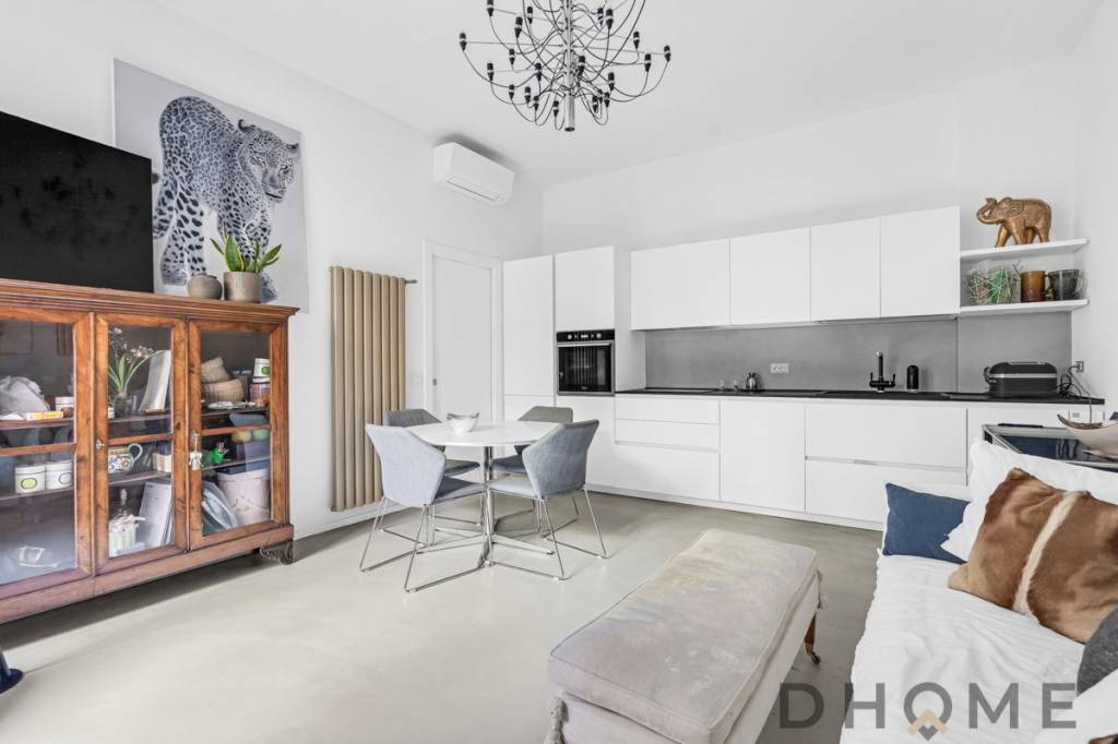 appartamento in vendita a Milano in zona Porta Garibaldi