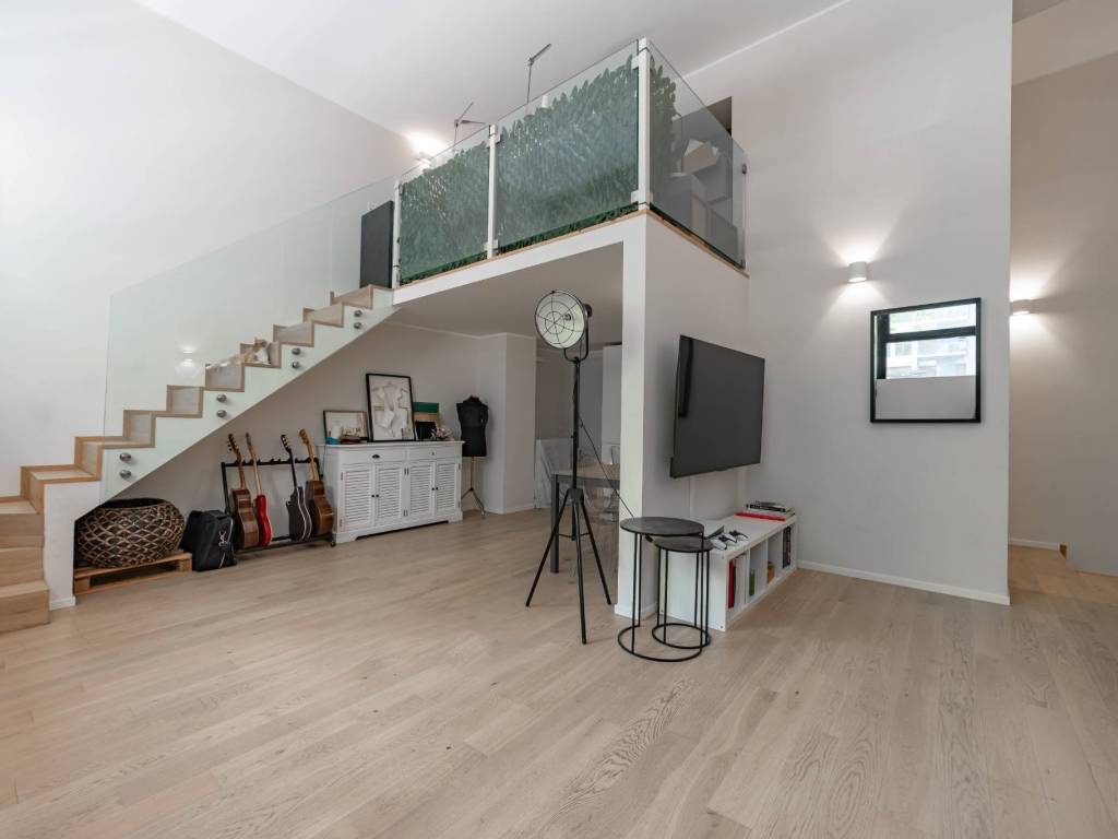 appartamento in vendita a Milano in zona Città Studi