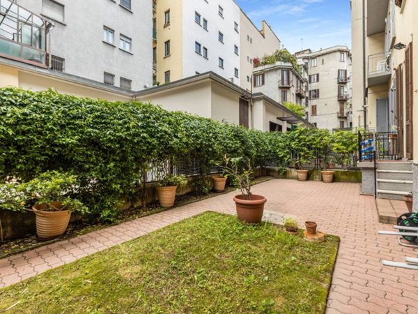 appartamento in vendita a Milano in zona Porta Venezia
