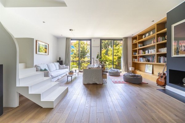 casa indipendente in vendita a Milano in zona Solari