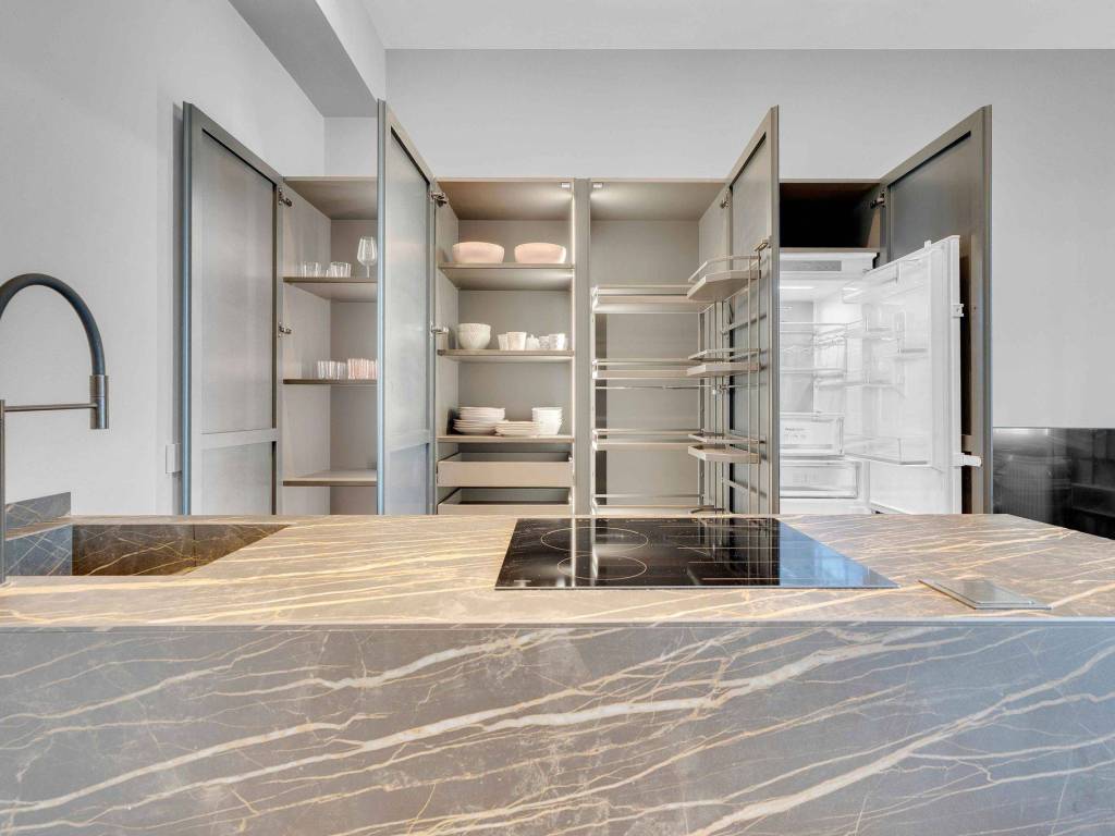 appartamento in vendita a Milano in zona Porta Garibaldi