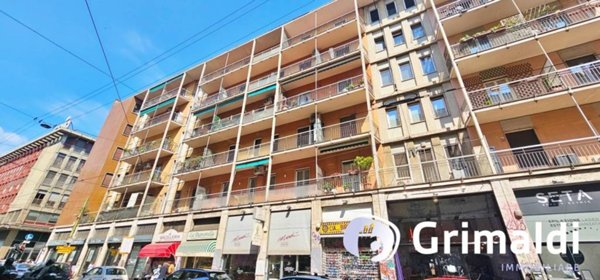 negozio in vendita a Milano in zona Porta Genova