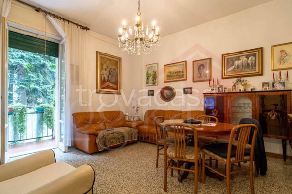 appartamento in vendita a Milano in zona Lorenteggio