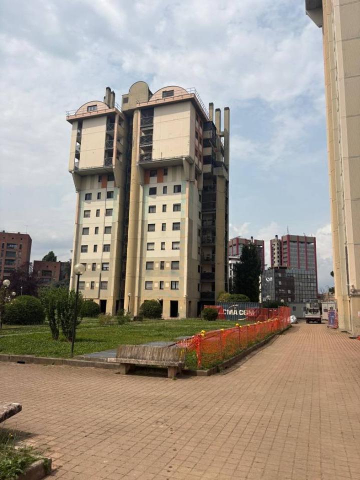 appartamento in vendita a Milano in zona Ronchetto sul Naviglio