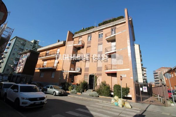 appartamento in vendita a Milano in zona Affori