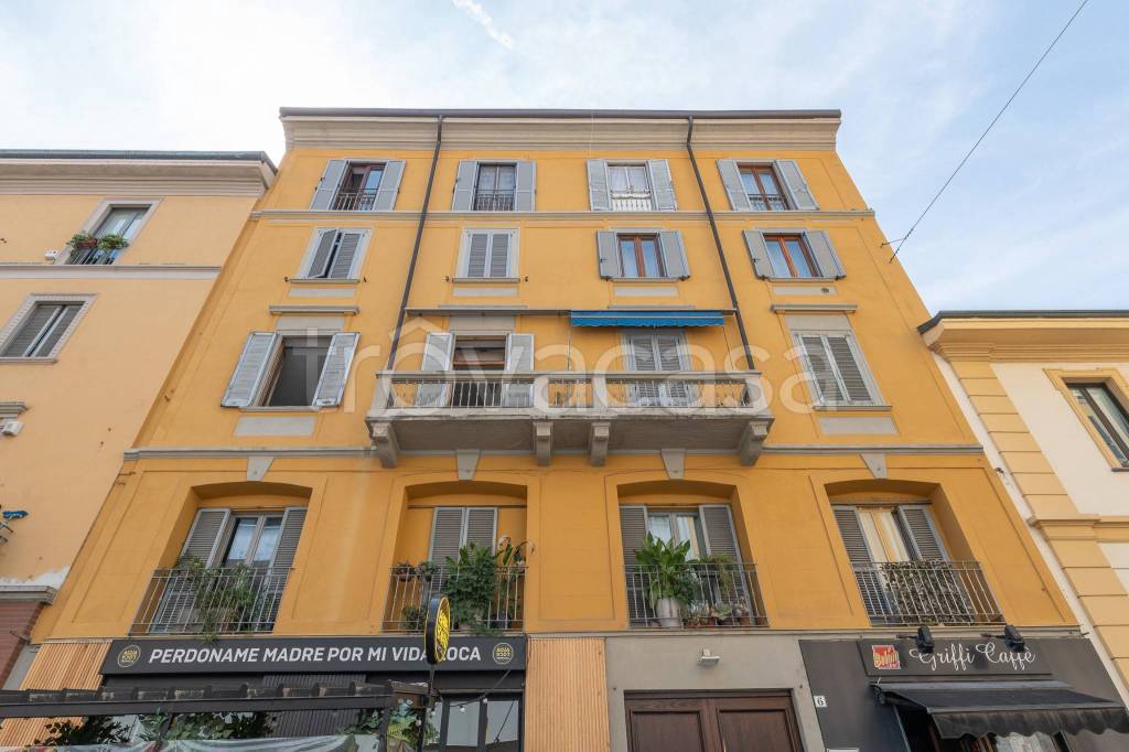 appartamento in vendita a Milano in zona XXII Marzo