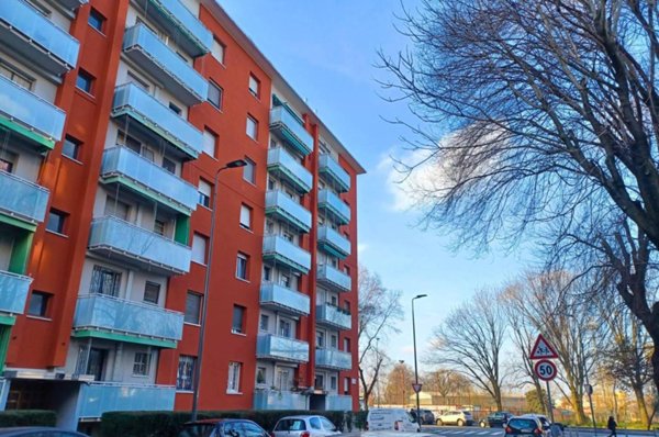 appartamento in vendita a Milano in zona Muggiano