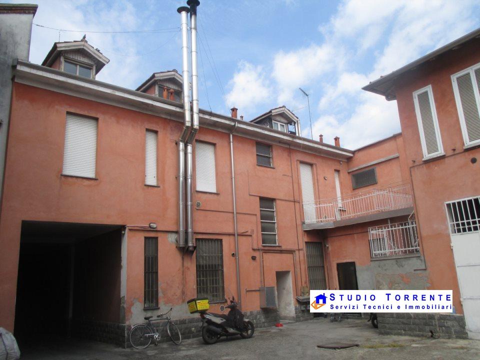 appartamento in vendita a Milano in zona Comasina