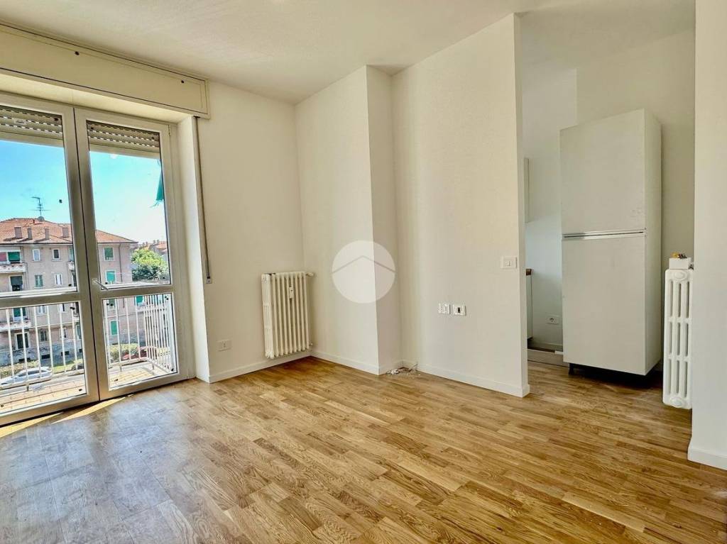 appartamento in vendita a Milano in zona Famagosta