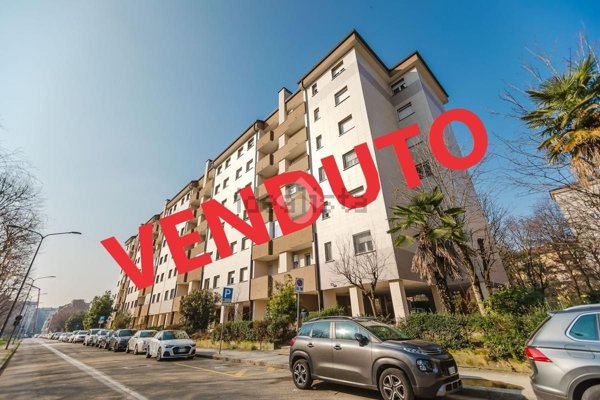 appartamento in vendita a Milano in zona Bicocca