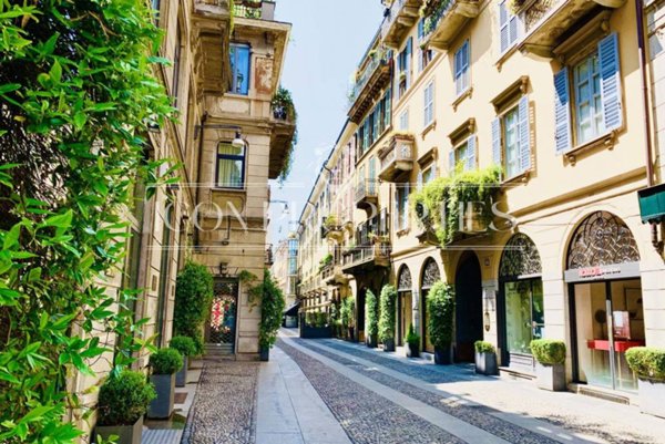 appartamento in vendita a Milano in zona Brera