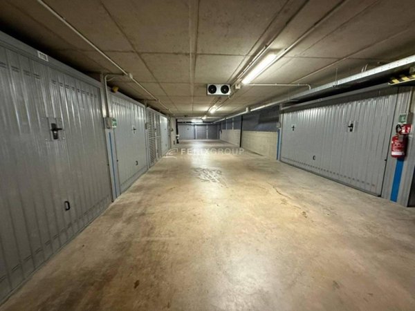negozio in vendita a Milano in zona Porta Romana