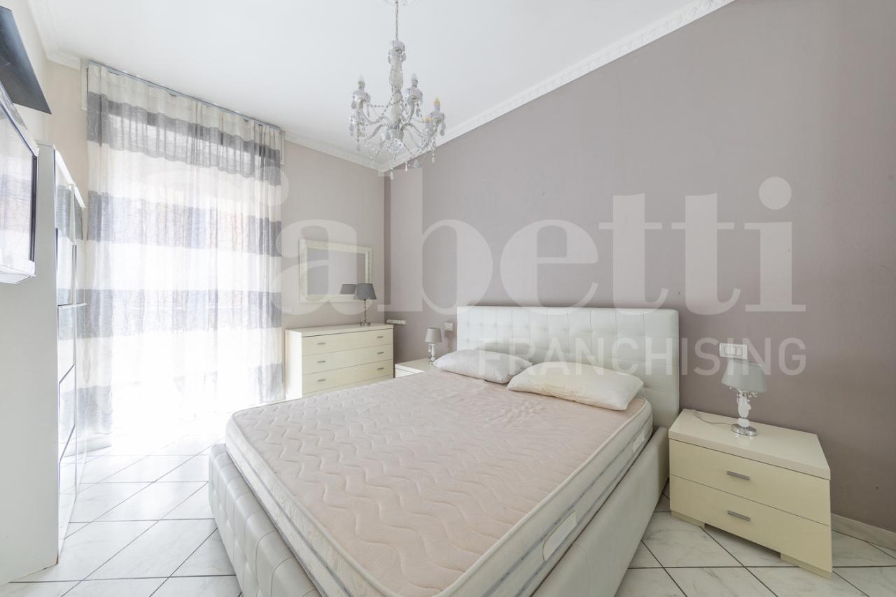 appartamento in vendita a Milano in zona Barona
