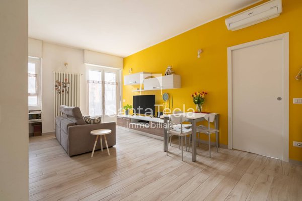 appartamento in vendita a Milano in zona Solari