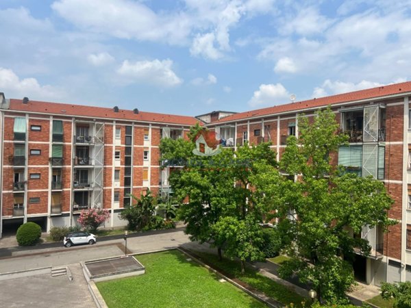 appartamento in vendita a Milano in zona Stazione Centrale