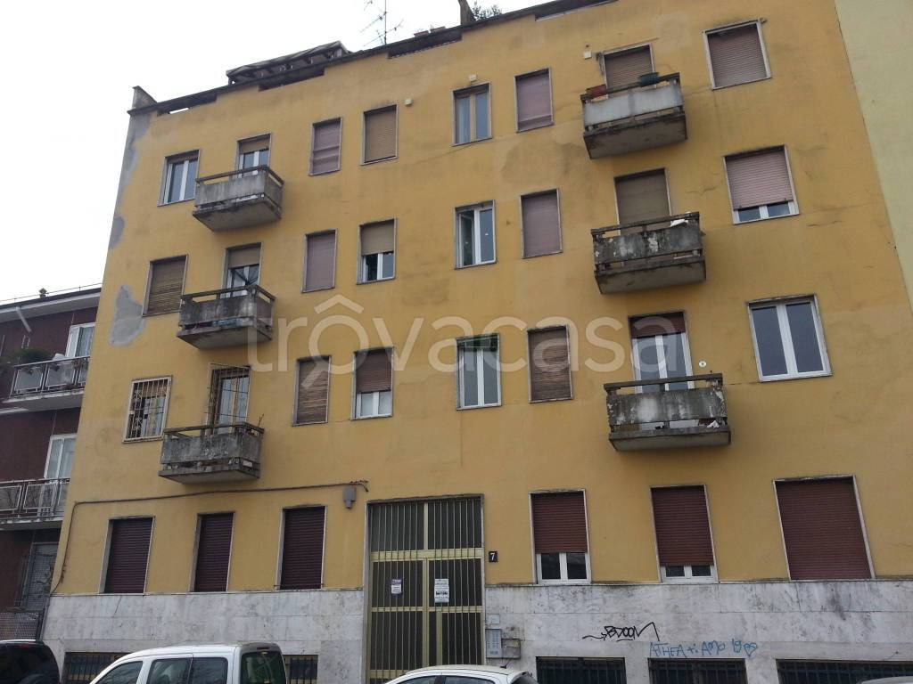 appartamento in vendita a Milano in zona Bovisa