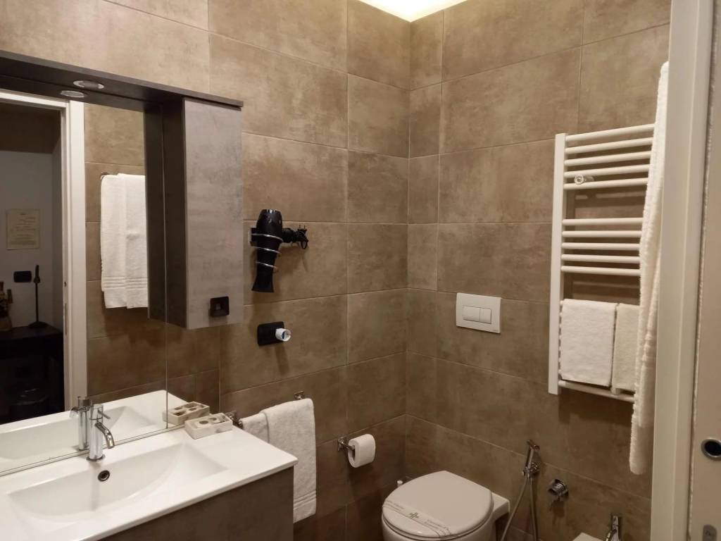 appartamento in vendita a Milano in zona Centro Direzionale