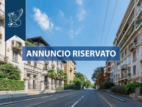 appartamento in vendita a Milano in zona Porta Romana