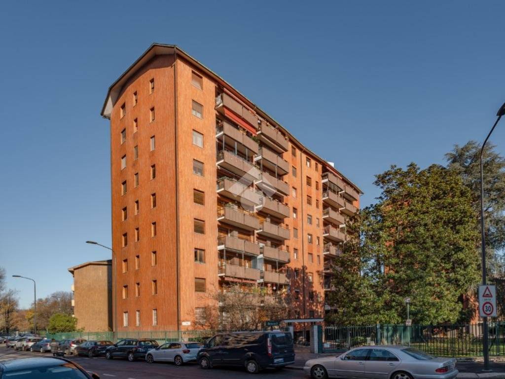 appartamento in vendita a Milano in zona Affori