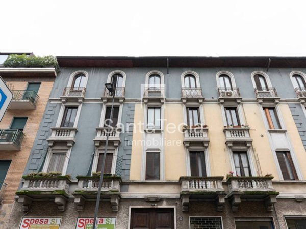ufficio in vendita a Milano in zona Sempione