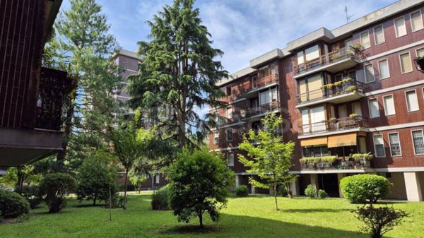 appartamento in vendita a Milano in zona Affori