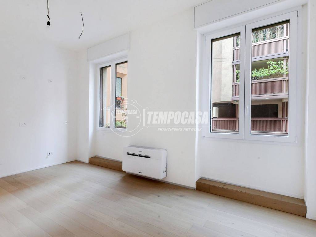 appartamento in vendita a Milano in zona Porta Nuova