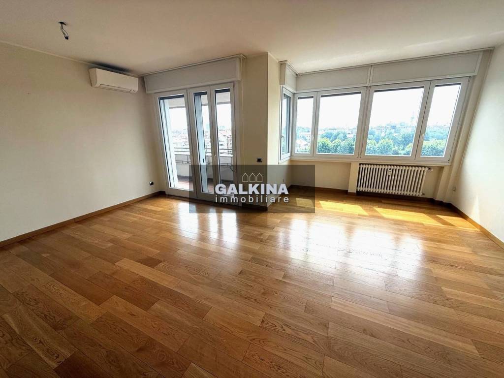 appartamento in vendita a Milano in zona Dergano