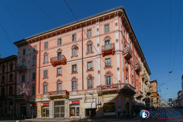 appartamento in vendita a Milano in zona Rembrandt