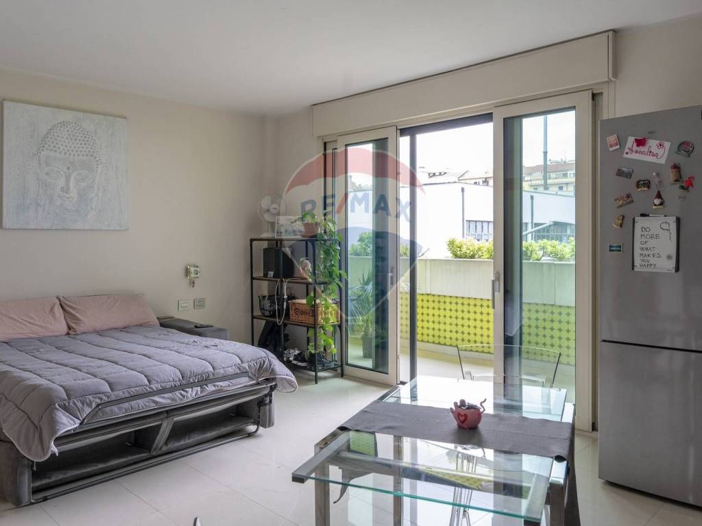 appartamento in vendita a Milano in zona Bovisa