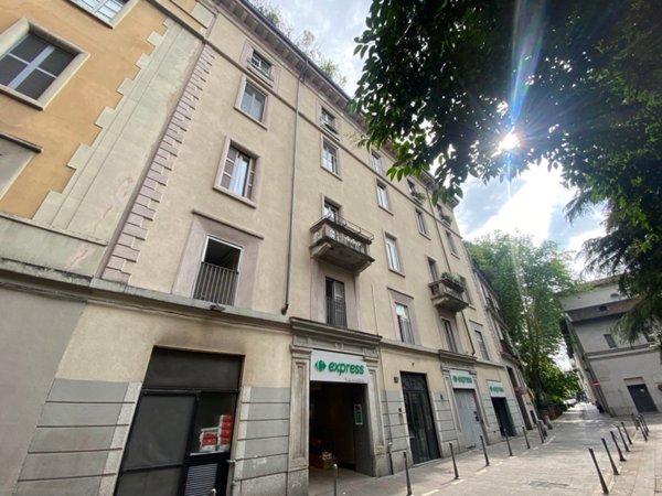 appartamento in vendita a Milano in zona Porta Romana