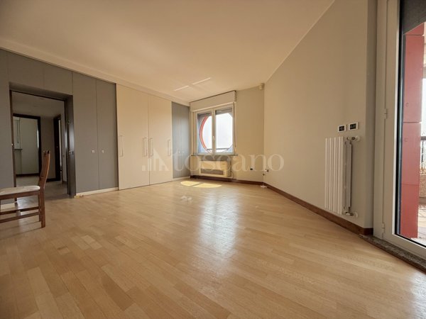 appartamento in vendita a Milano in zona Piazzale Lodi