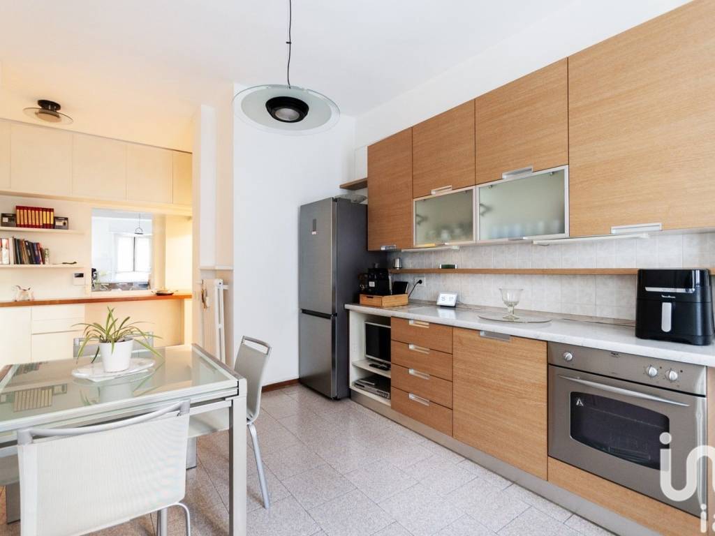 appartamento in vendita a Milano in zona Isola