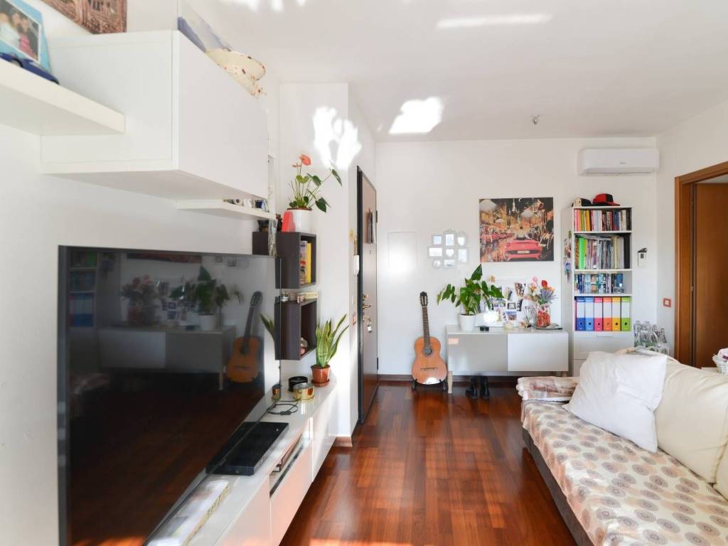 appartamento in vendita a Milano in zona Affori