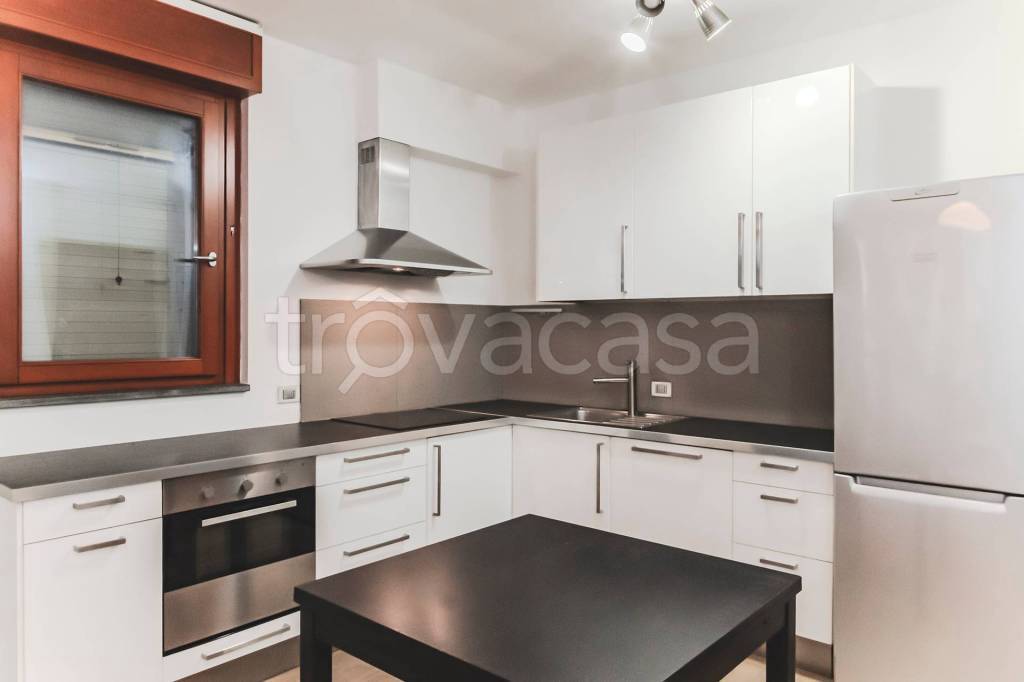 appartamento in vendita a Milano in zona Bovisa