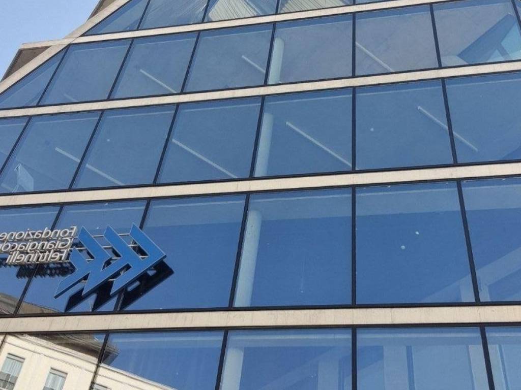 appartamento in vendita a Milano in zona Porta Garibaldi