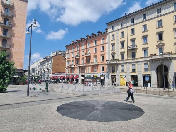 appartamento in vendita a Milano in zona Porta Garibaldi