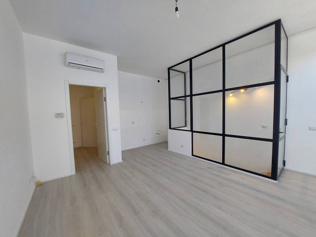 appartamento in vendita a Milano in zona Bovisa
