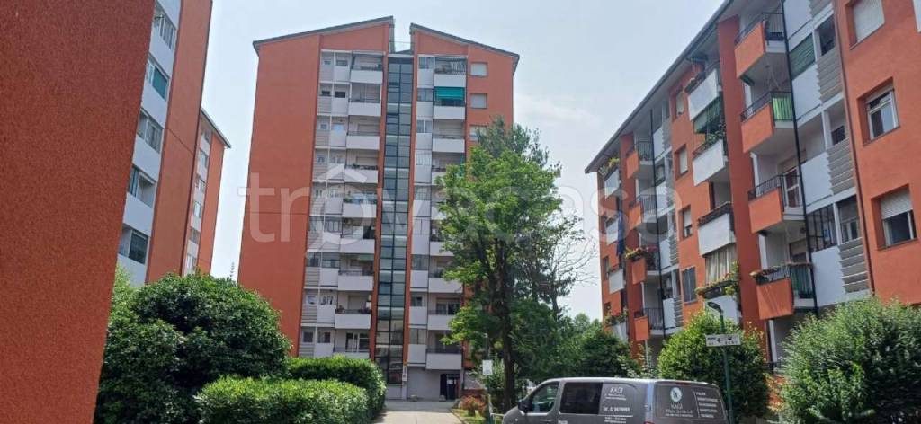 appartamento in vendita a Milano in zona San Cristoforo