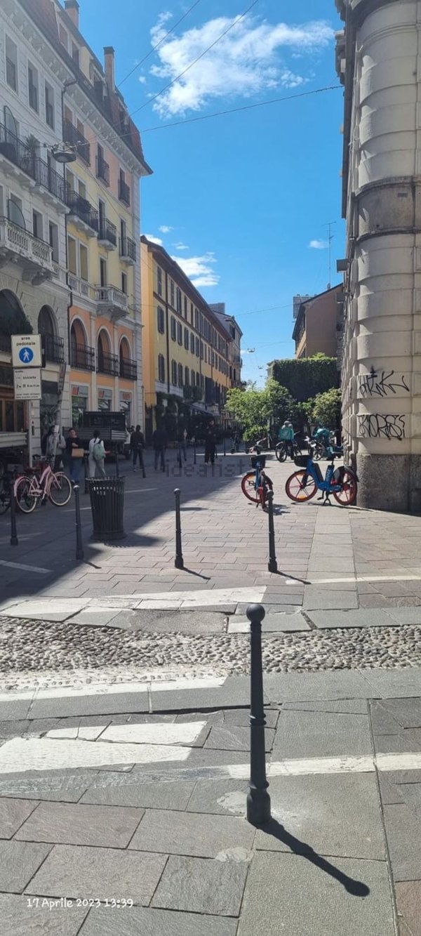 appartamento in vendita a Milano in zona Porta Nuova