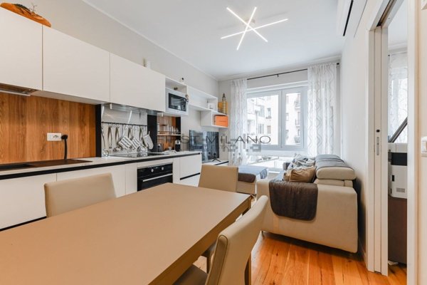appartamento in vendita a Milano in zona Maggiolina