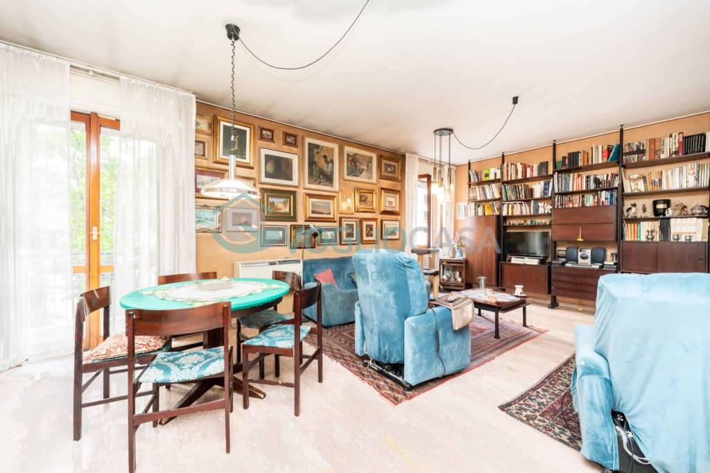 appartamento in vendita a Milano in zona Porta Romana